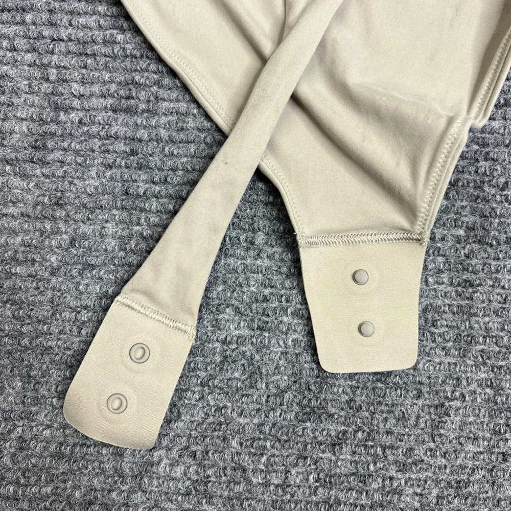 Lululemon Wundermost Ultra Soft Nulu Turtleneck Bodysuit Beige XL Long Sleeve